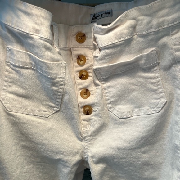 White High Waisted Straight Leg Jeans - Picture 4 of 6